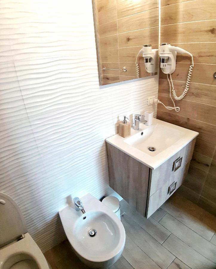 Pisa City Lodge 外观 照片